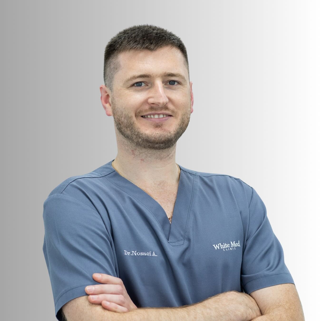 Dr Ion Munteanu, specialist stomatologie estetică și protetică la clinica Dr Olga